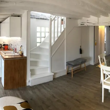 Duplex With Amazing Views アパート *